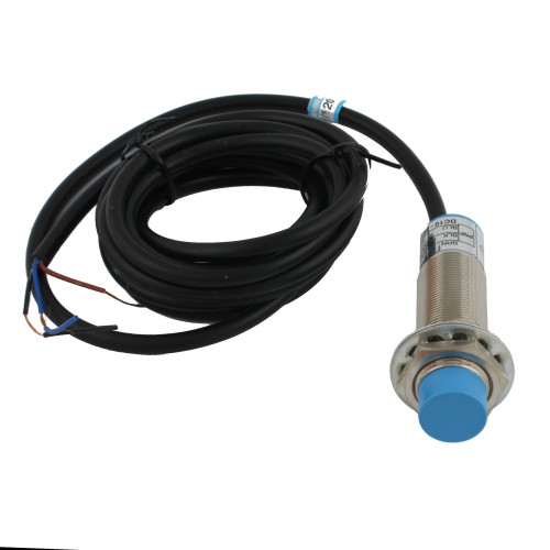 Емкостный датчик INNOCONT, M18x1, L=71 мм, зона срабатывания 10 мм, -25 +60 С, 12…24 VDC, IP65, выход: PNP NO, макс. ток 200 мА, кабель 2 м SC-18P10C — фото-672_3