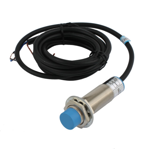 Индуктивный датчик INNOCONT, M18x1, L=73 мм, неэкранированный, зона срабатывания 8 мм, -25 +60 С, 12…24 VDC, IP65, выход: NPN NO, макс. ток 200 мА, кабель 2 м SL-18N8C — фото-672_1