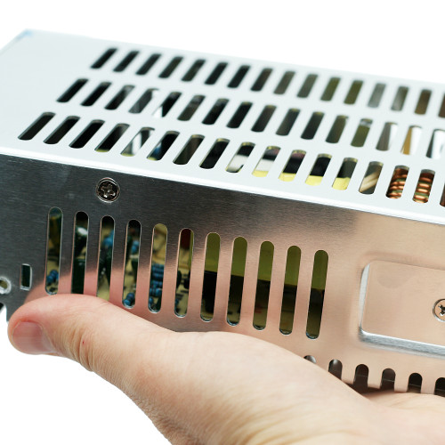 Источник питания INNOCONT. Вход: 220VAC, 2.5А, выход: 200W, 24VDC, 8.3A, -10 +50С, IP20 типы защиты: КЗ, перегрузка, перенапряжение SB-P-201-24 — фото-672_5