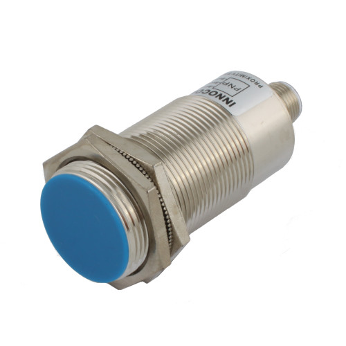 Индуктивный датчик INNOCONT M30x1,5, L=78 мм, экранированный, зона срабатывания 10 мм, -25 +60 С, 12…24 VDC, IP67, выход: PNP NO, макс. ток 200 мА, разъем M12 SLI-30P10C — фото-672_1